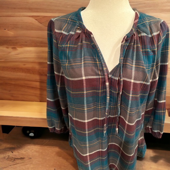 Flannel tunic from Bass Pro, size L - Picture 3 of 6